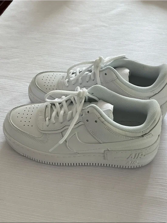 Nike Triple White Low-Top Leather Sneakers - Picture 4 of 6